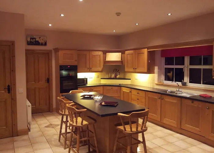 Holiday home Rosswood House *